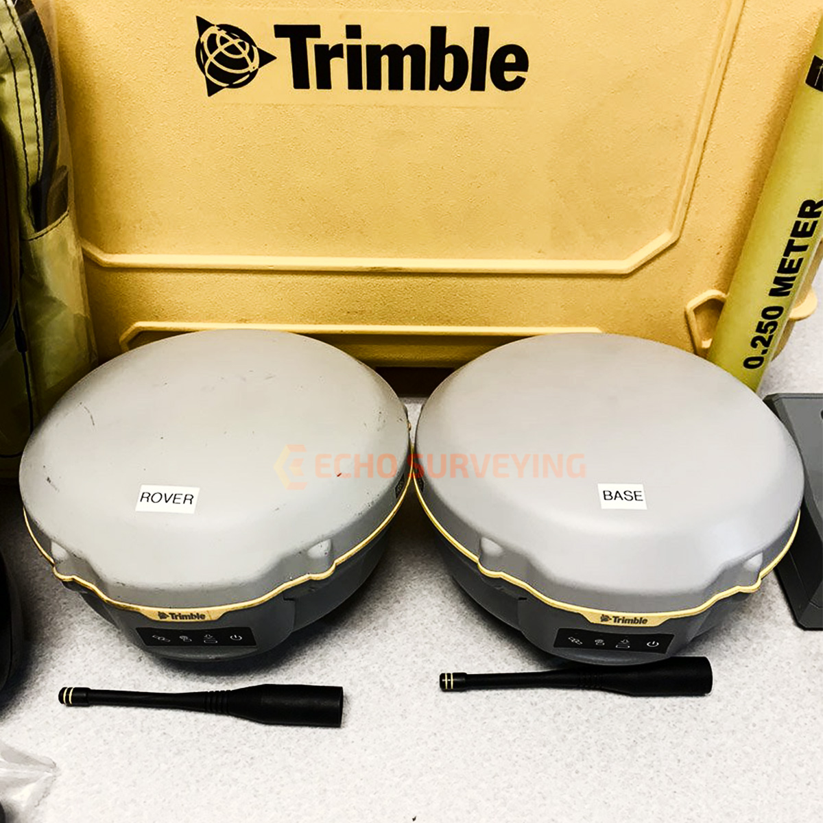 Trimble-R8s-Base-Rover-System-with-TSC3-Sale.jpg
